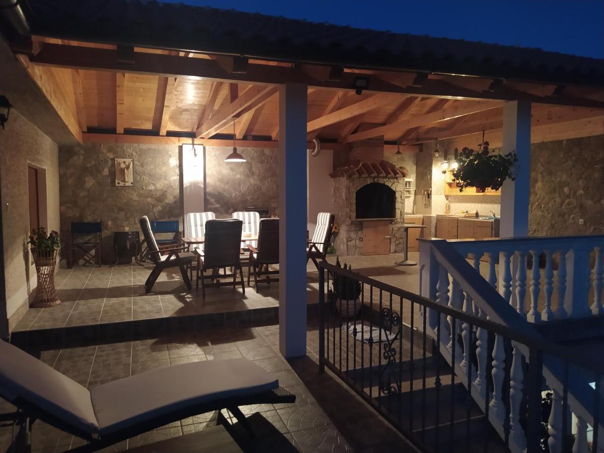 Apartma Tomic