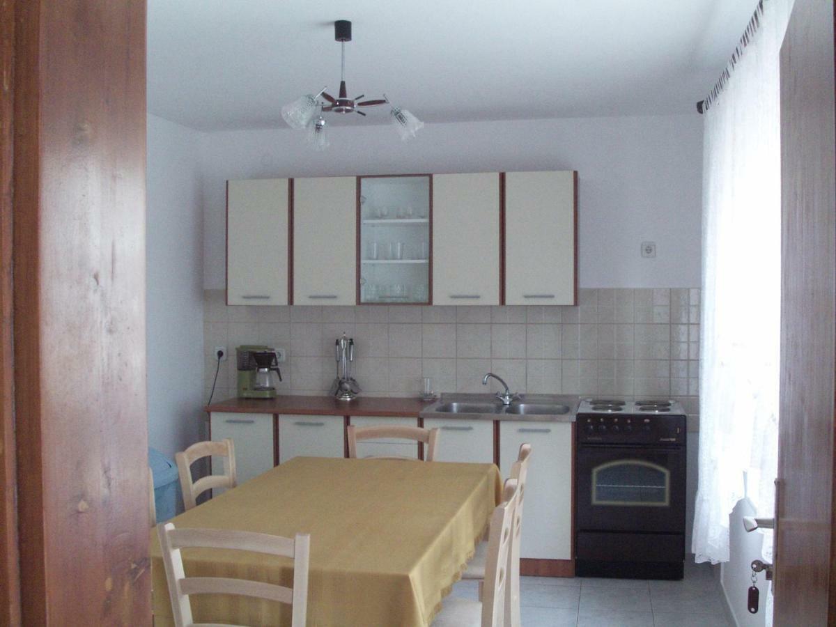 Tomic Apartma Novi Vinodolski