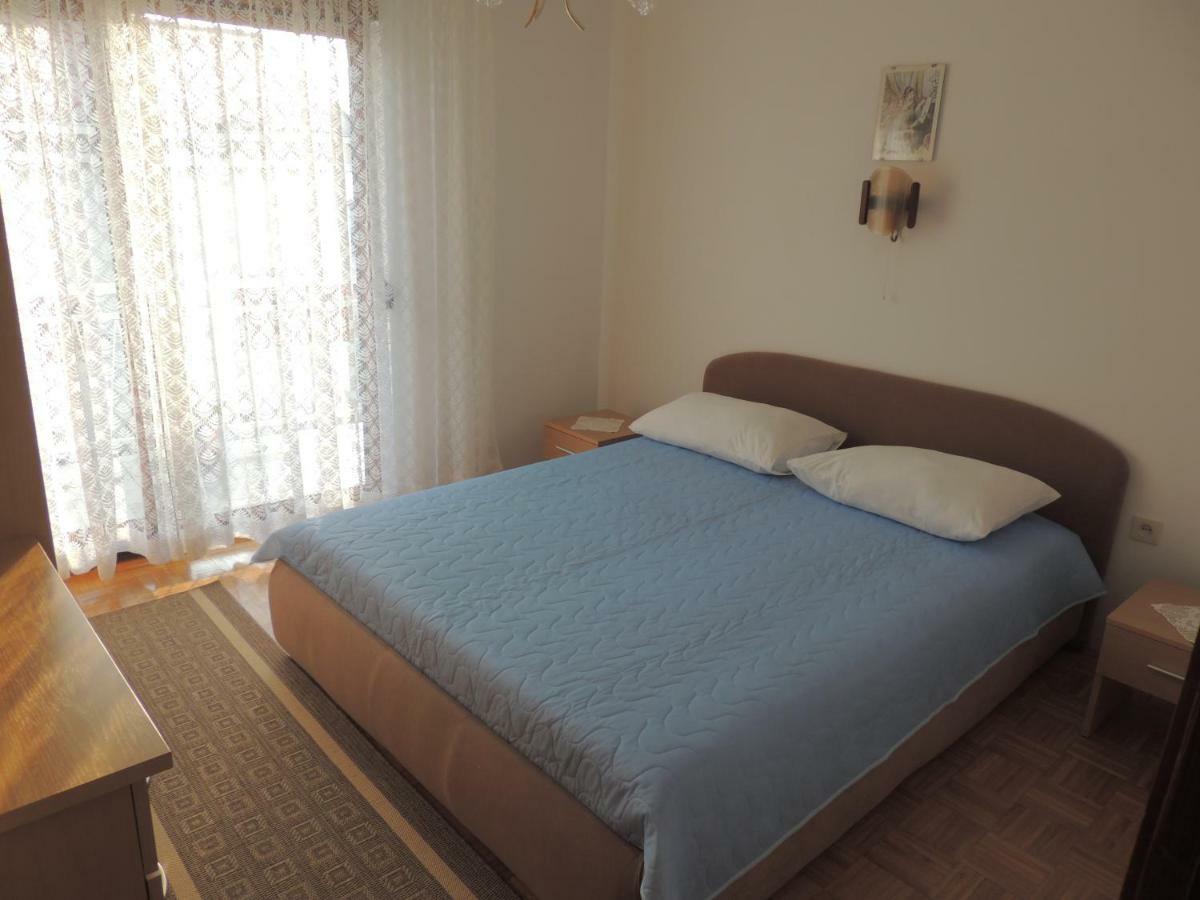 Apartment Tomic *